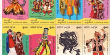डाक विभाग ने ‘भारत की कठपुतलियां’ विषय पर आठ स्मारक डाक टिकटों का एक सेट जारी किया