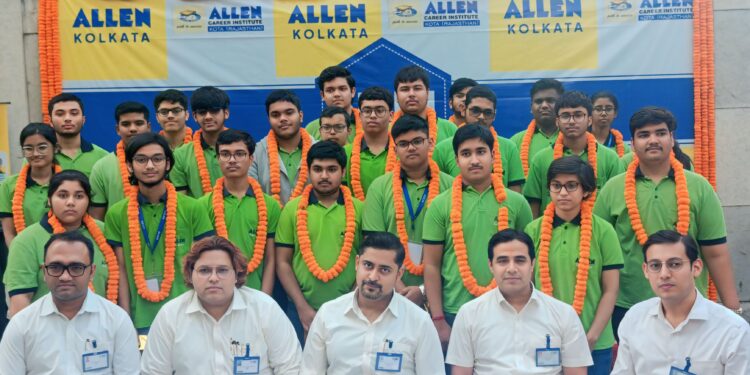 एलन कोलकाता के 36 स्टूडेंट्स को 99 पर्सेन्टाइल से अधिक स्कोर,जेईई-मेन में एलन कोलकाता स्टूडेंट्स का बेहतर प्रदर्शन