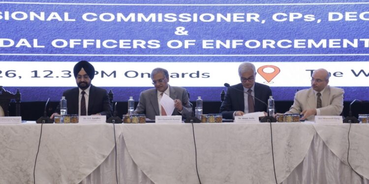 फॉर्म 6, 7 और 8 के माध्यम से अभी भी नाम जोड़ने, हटाने या सुधार के लिए आवेदन किया जा सकता है : अध‍िकारी