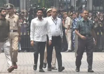 शिक्षक भर्ती घोटाला मामले में ईडी के समक्ष पेश हुए टीएमसी सांसद अभिषेक बनर्जी